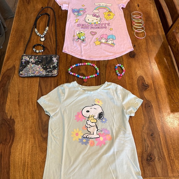 Girls Sanrio and Snoopy bundle - Picture 2 of 10
